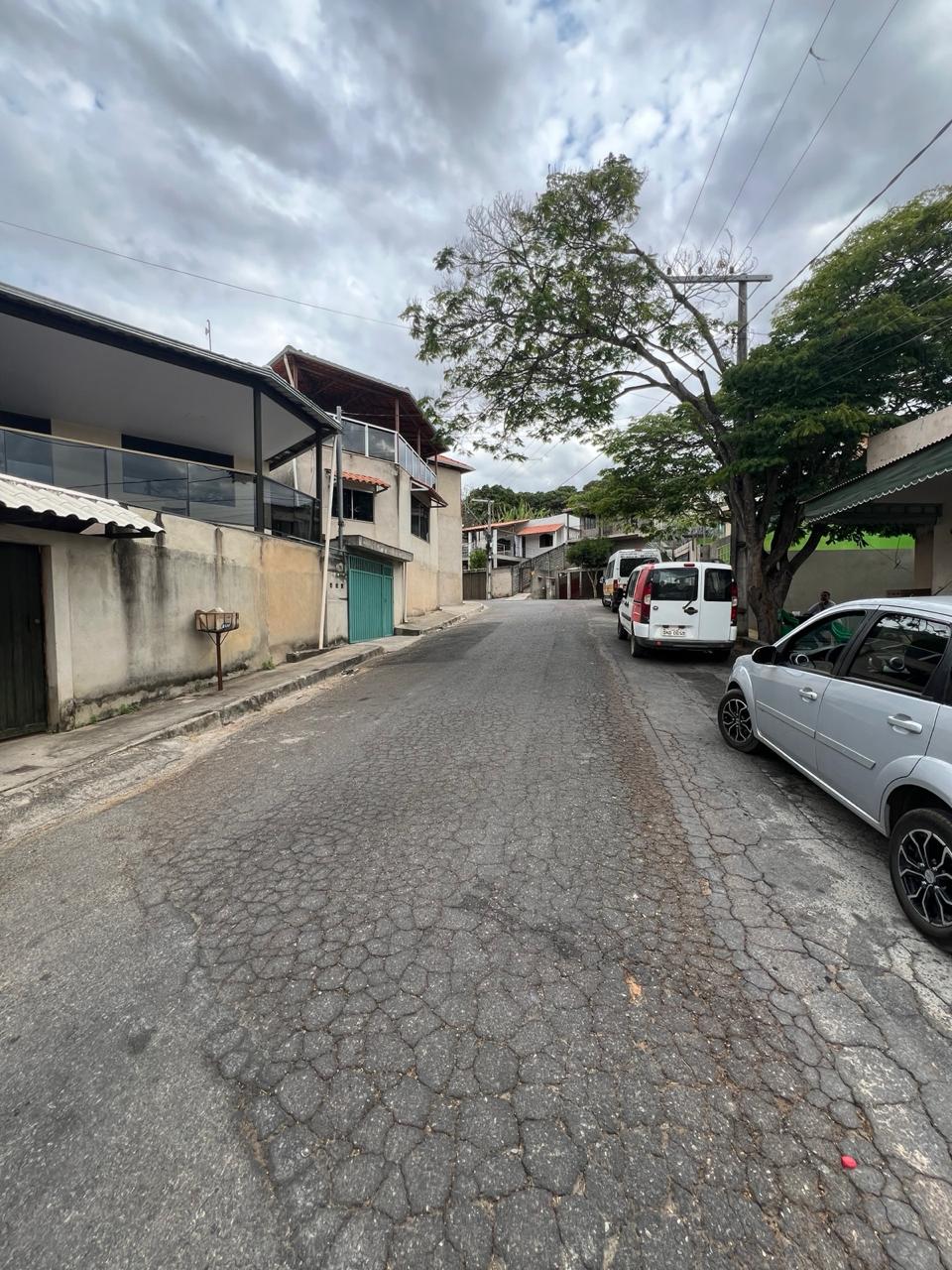Lote Murado com Escritura no Maria Adélia