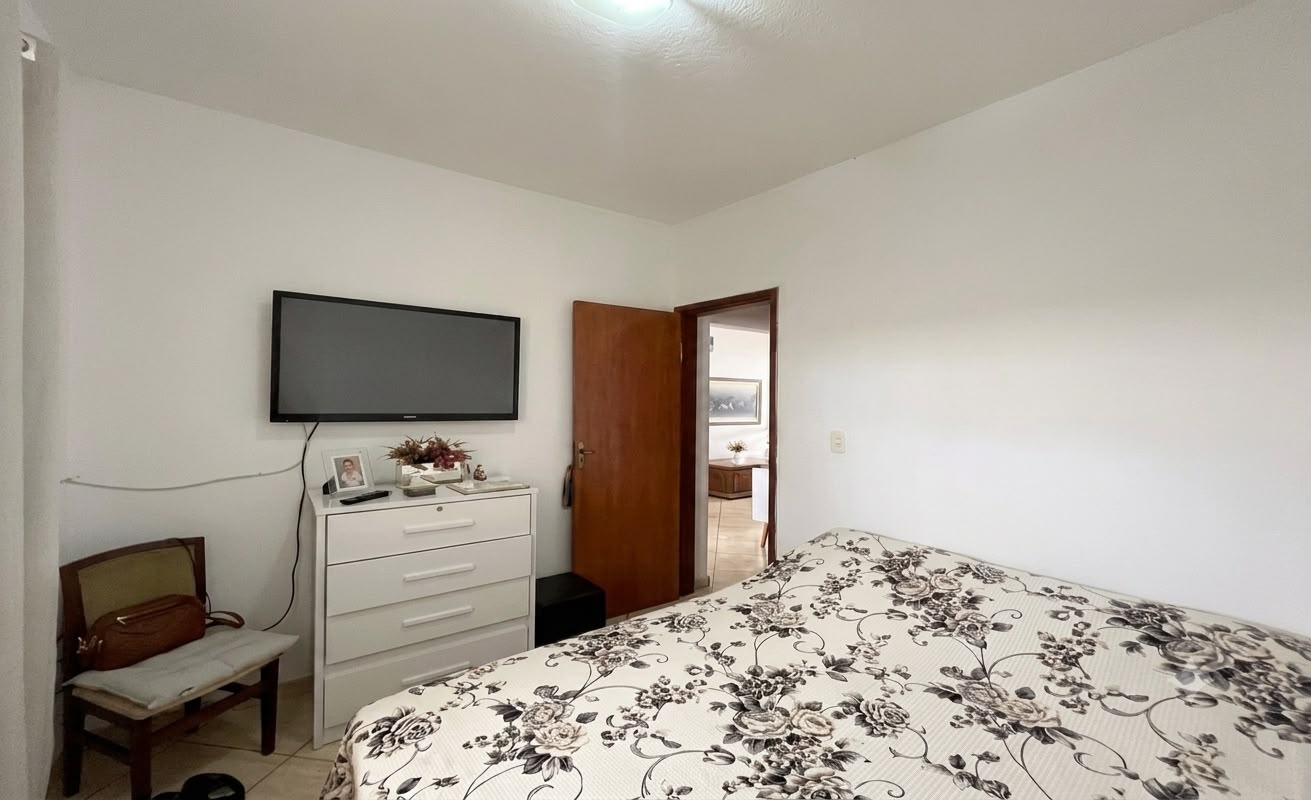 2 Casas Independentes no Adeodato — foto 6