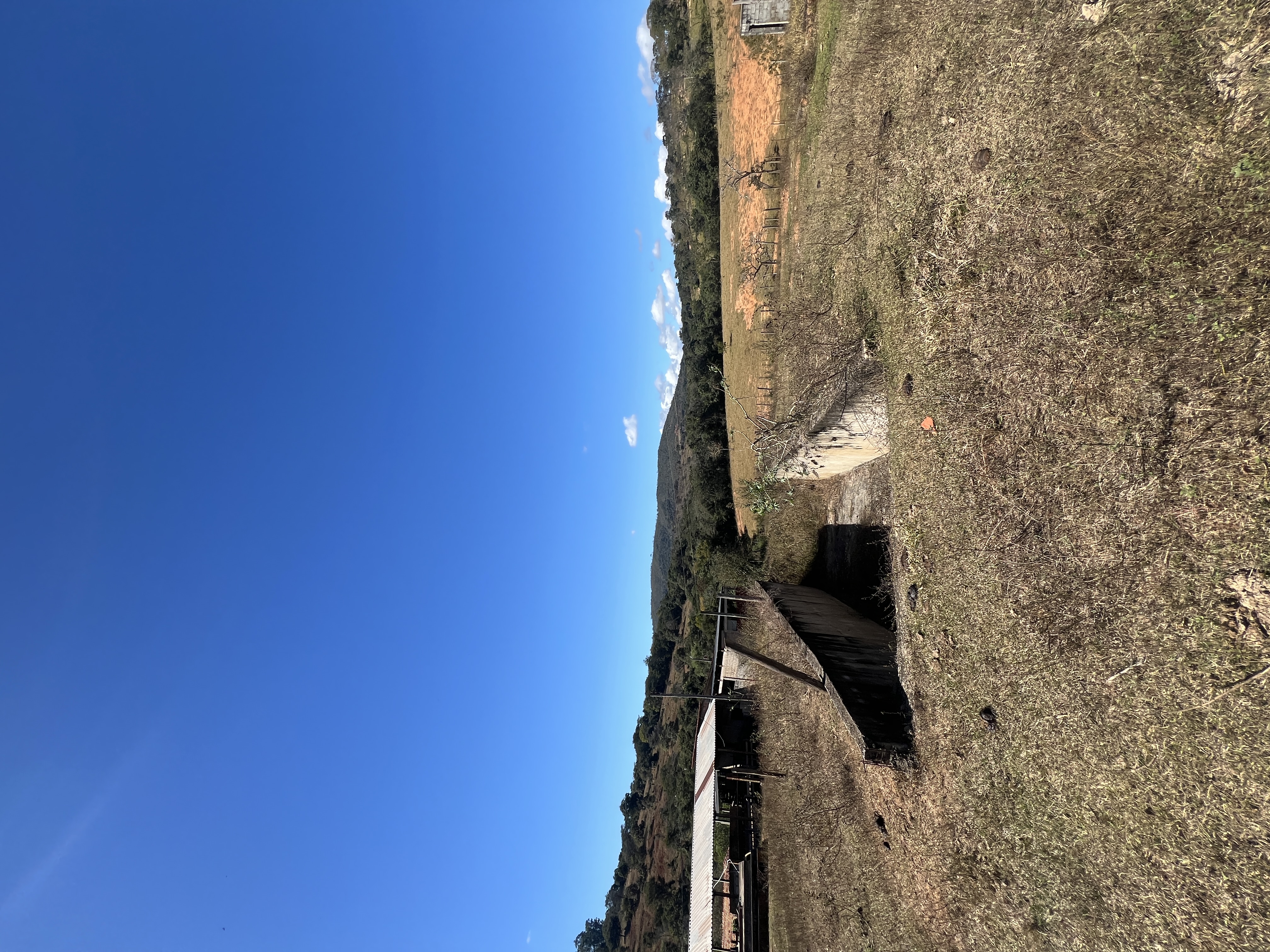 Área de 32 Hectares com Lagoa, Córrego e Poço Artesiano — foto 9