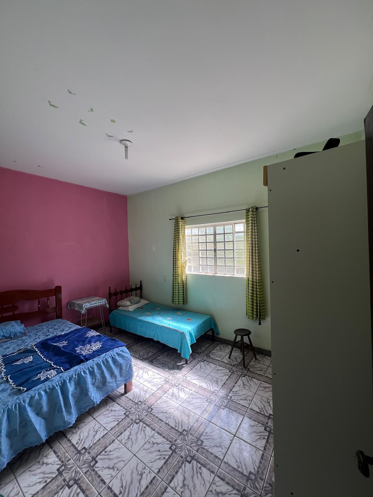 Chácara com Casa Ampla e Pomar Formado — foto 4