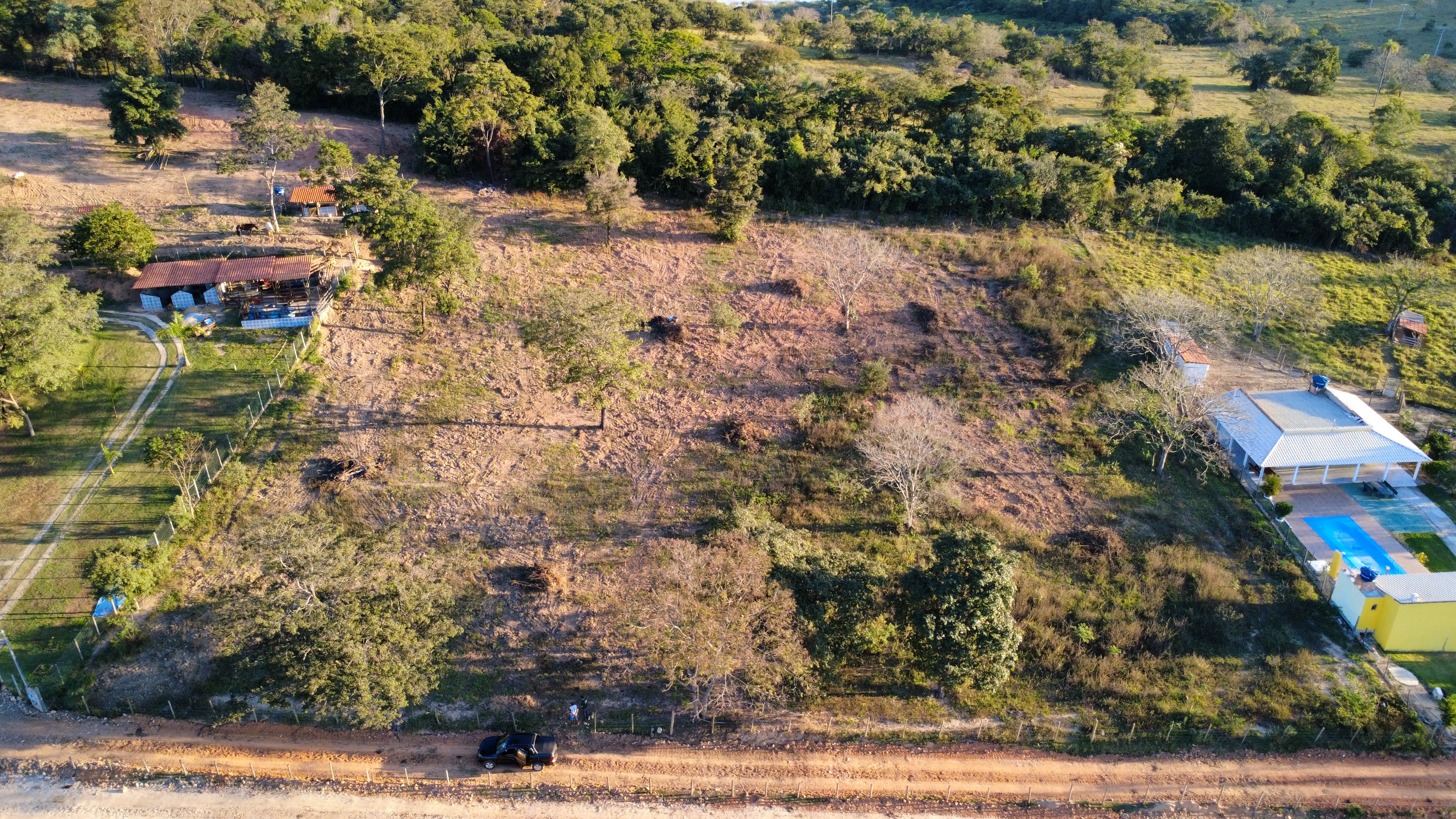 Terreno de 10.000m² Próximo à Rodovia — foto 7