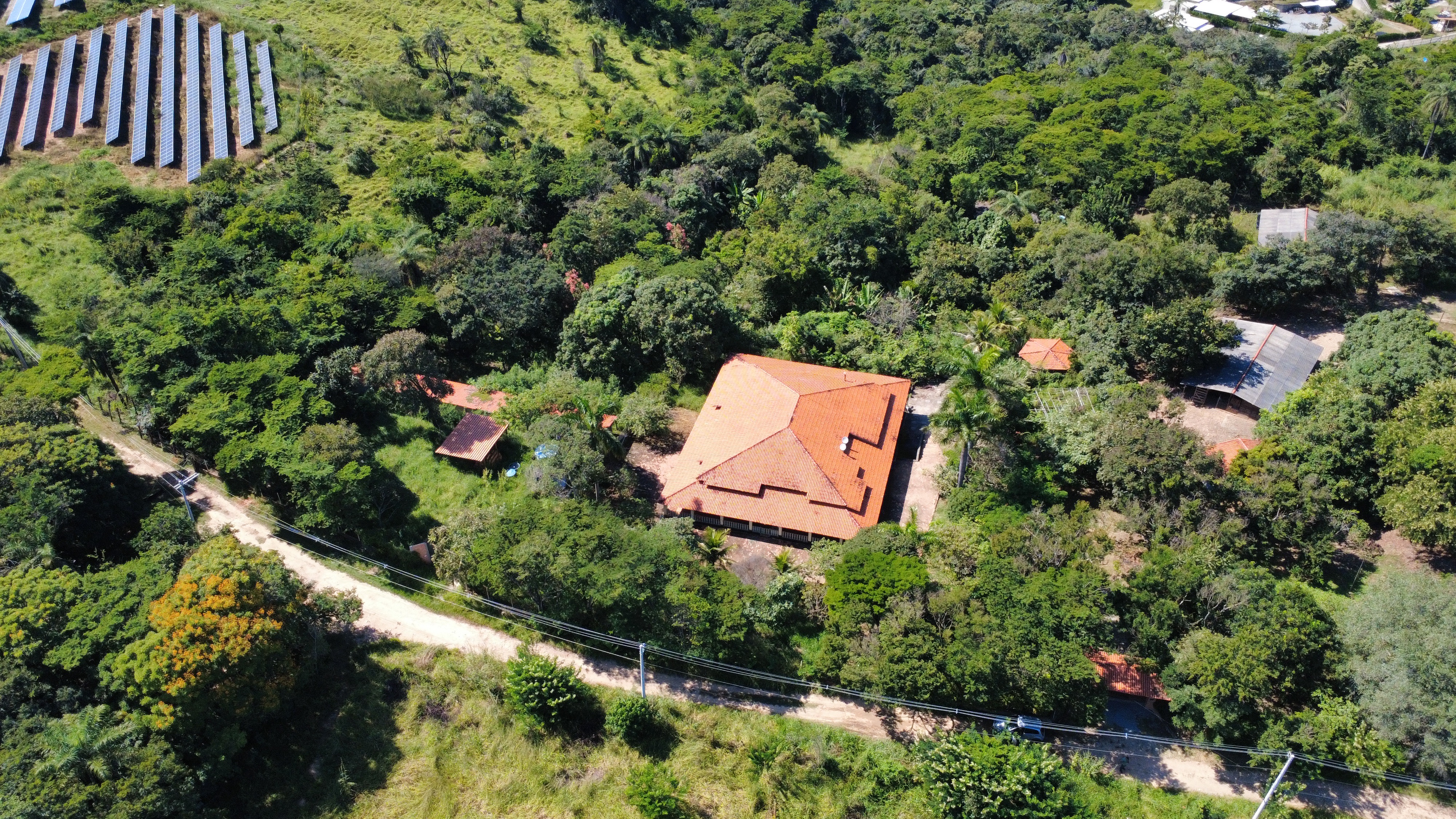 Sítio com 20.000m² e Casa Estilo Fazenda à Venda em Santa Luzia | Fazendinha do Barão | Potencial Residencial e Comercial — foto 8
