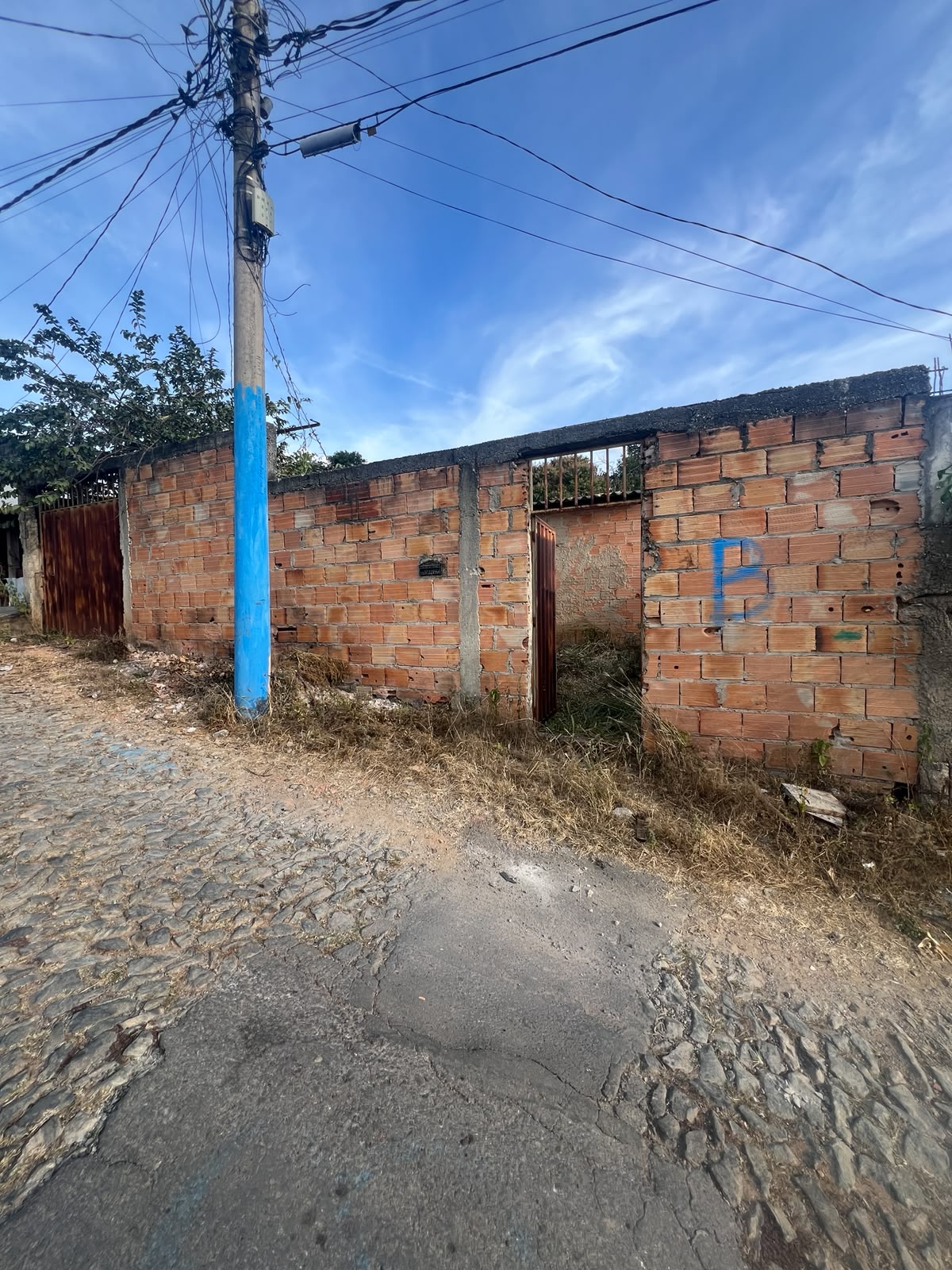 Lote Grande Plano Pronto para Construir — foto 2