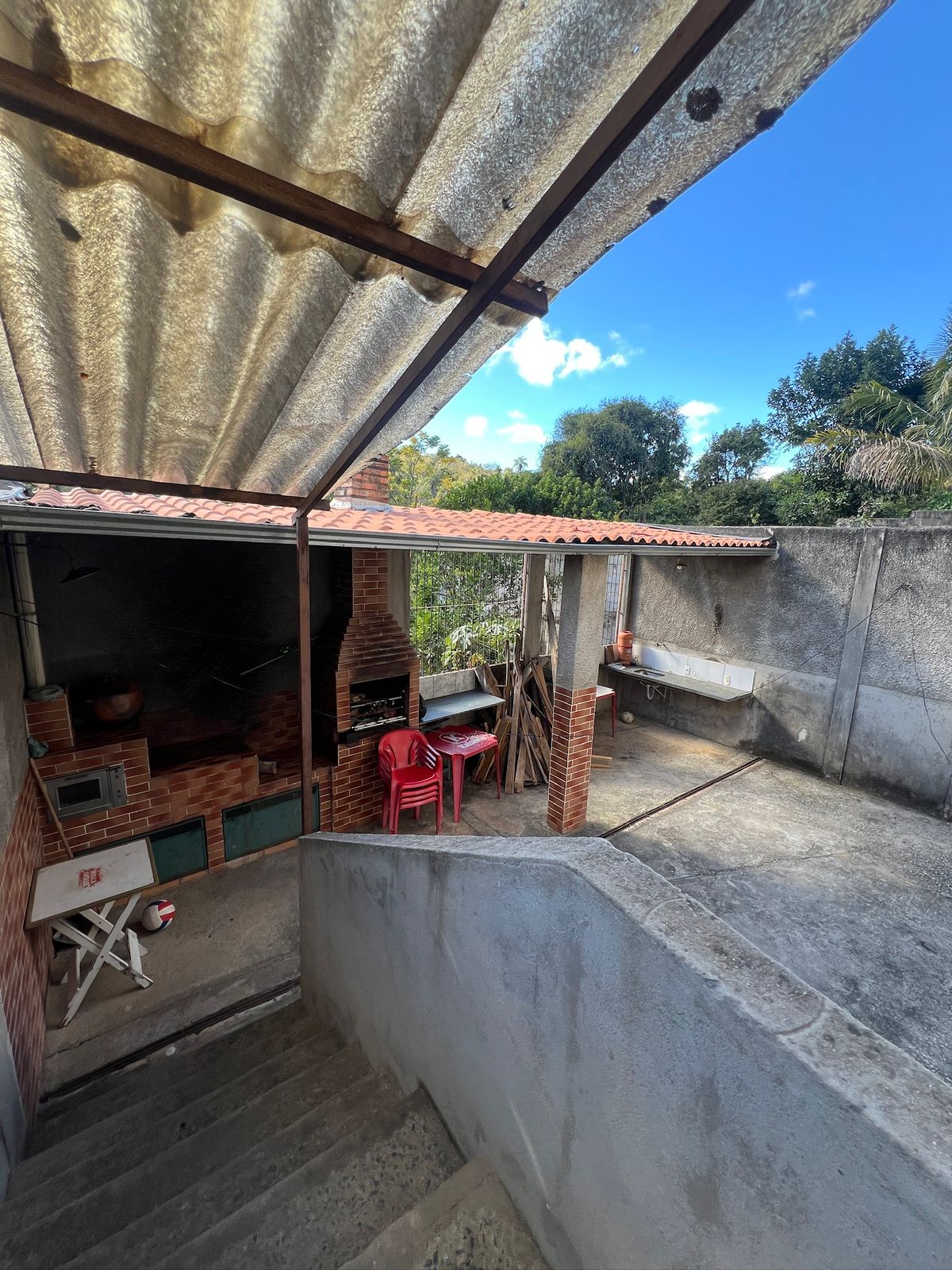 Casa com Alto Potencial de Renda em Santa Luzia