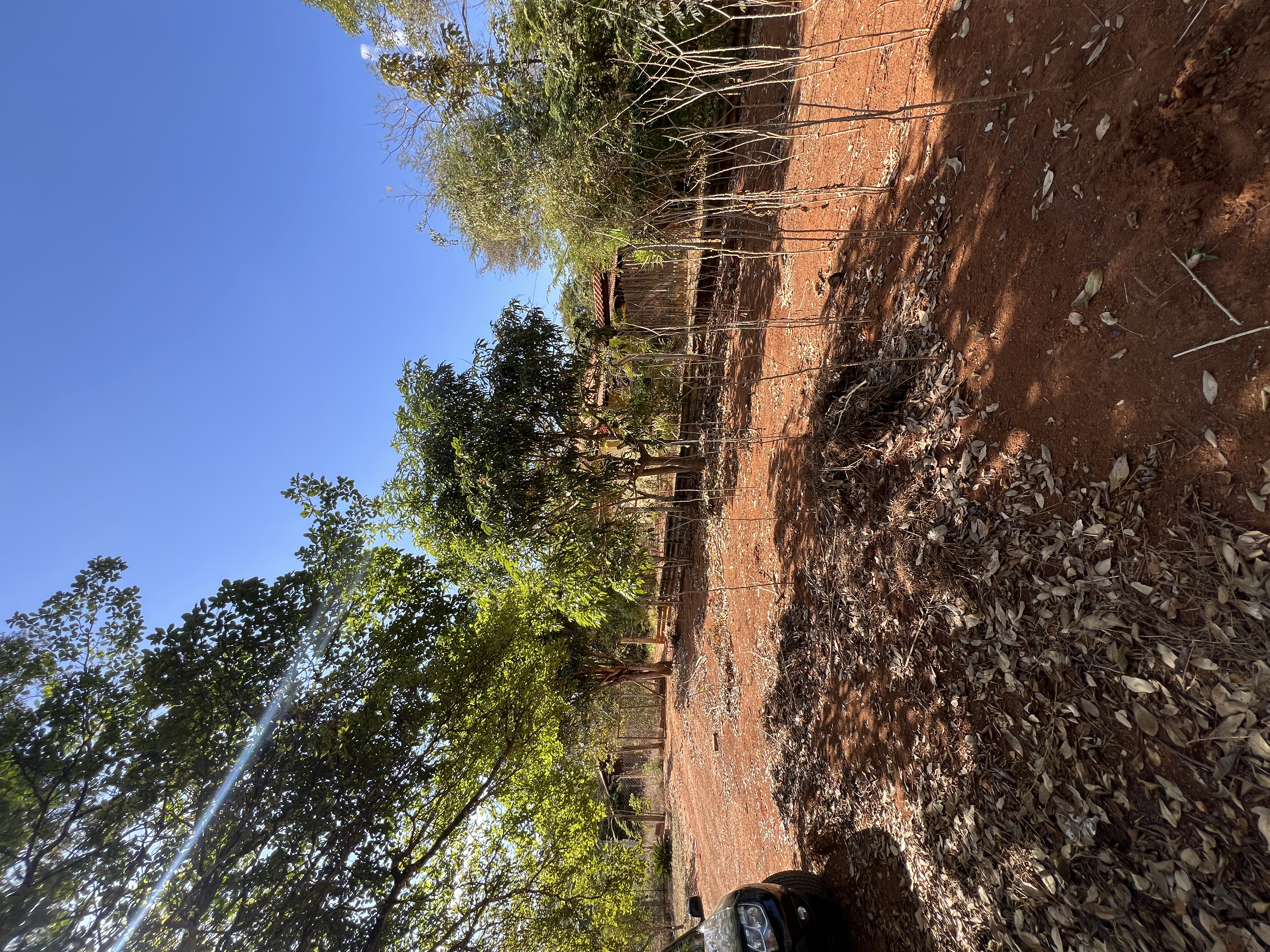 Chácara de 1.475 m² com Casa de 2 Quartos e Pomar Formado em Jaboticatubas — foto 1