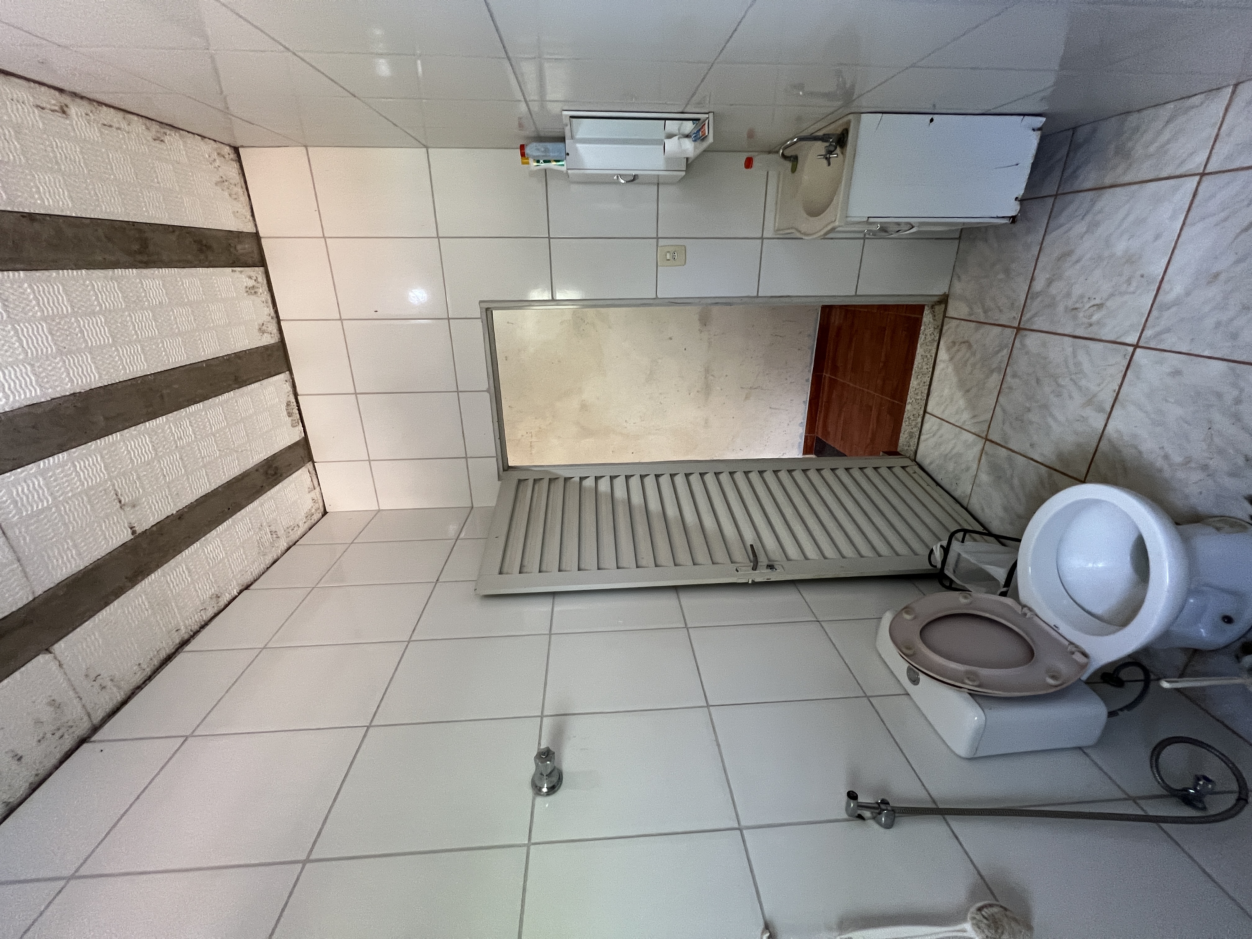 Chácara de 1.475 m² com Casa de 2 Quartos e Pomar Formado em Jaboticatubas — foto 17