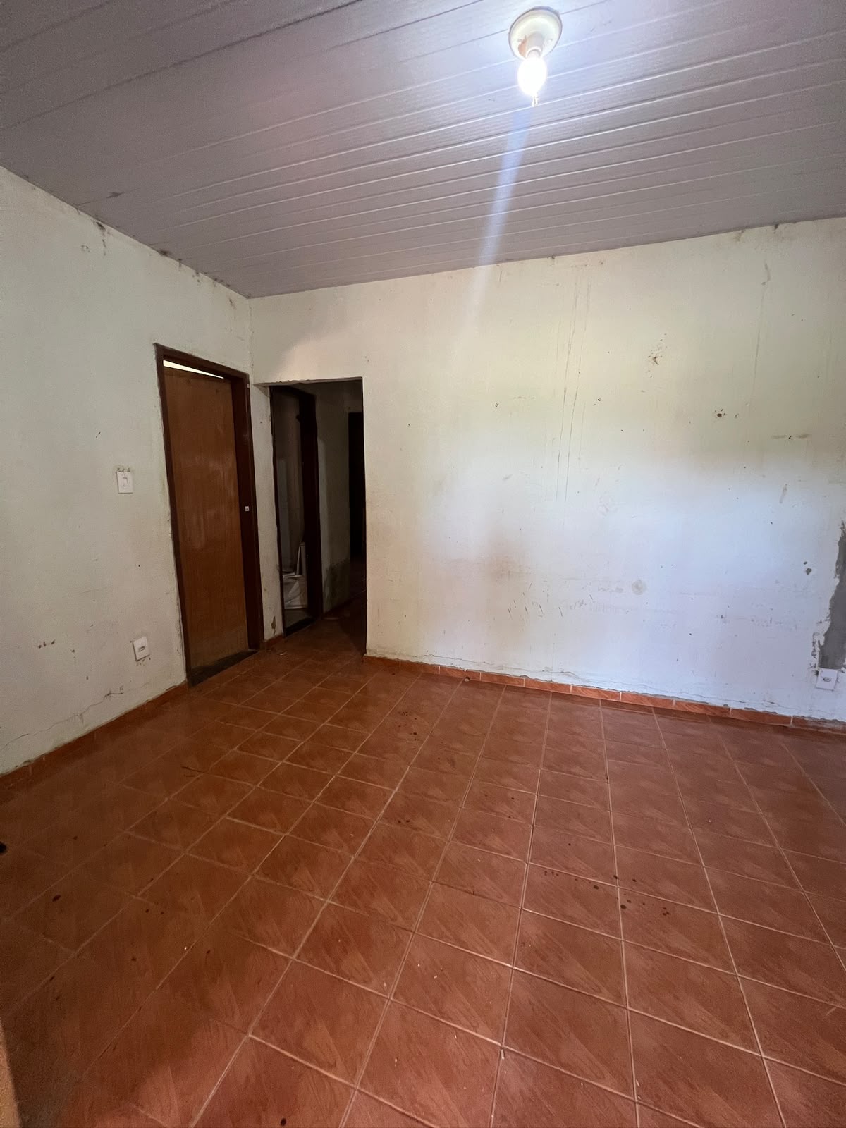 Chácara com 4.146m², Lagoa de Nascente e Casa com 4 Quartos em Água Limpa – Santa Luzia | R$ 750.000 — foto 2
