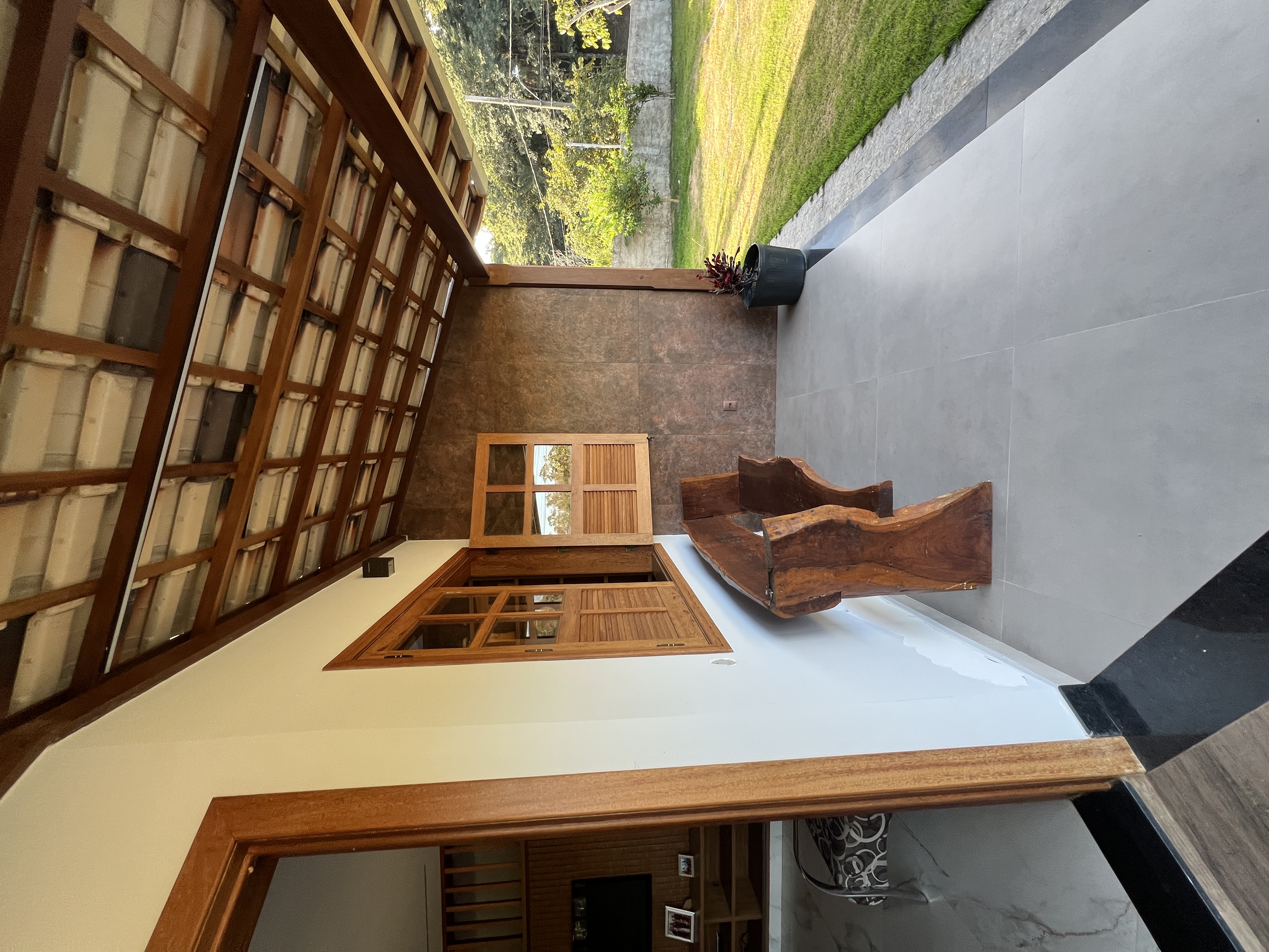 Casa de Alto Padrão com 3 Suítes, Piscina e 1.000 m² no Condomínio Recanto do Luar – Santa Luzia/MG — foto 1